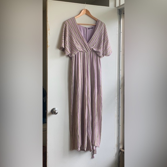 Annabelle Lilac Striped Jumpsuit Size L - Picture 3 of 6